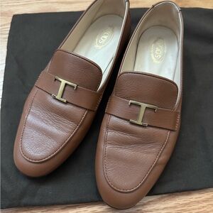 Tod's Brown Timeless Leather Loafers